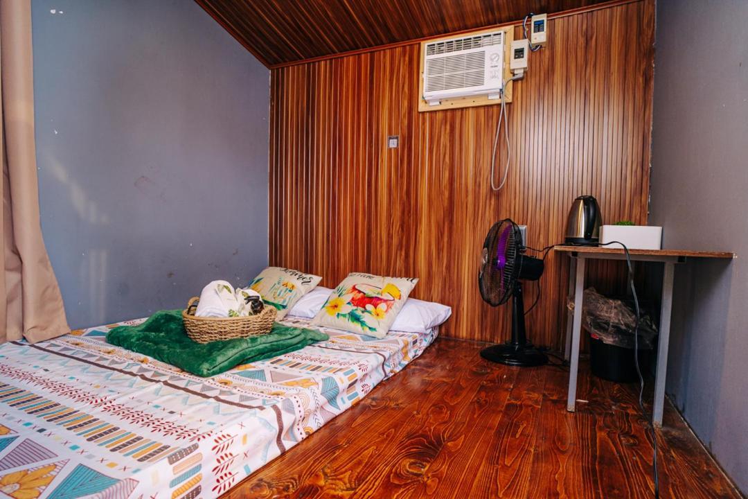 Hotel Straw Huts Liwliwa San Felipe  Esterno foto